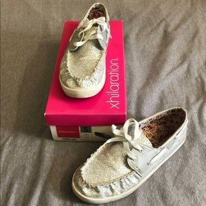 Xhilaration Silver Sparkly Boat shoes girls 5